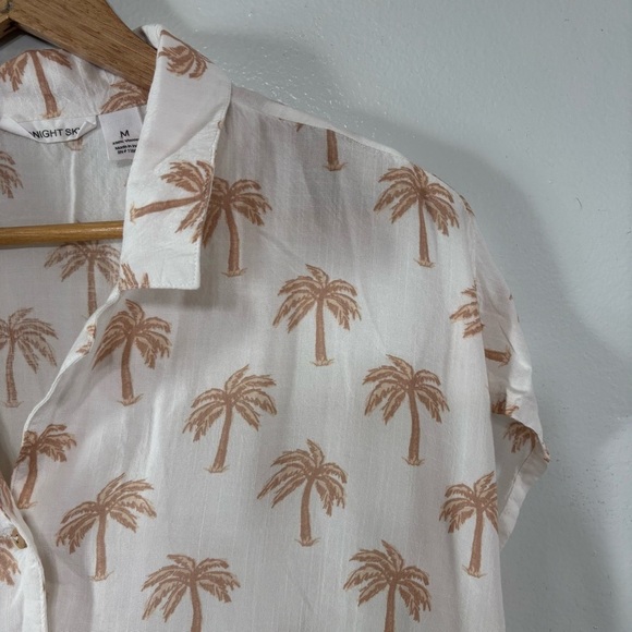 Midnight Sky Tan/White Tropical Palm Tree Print Cropped Button Down Top Size M - Picture 3 of 6